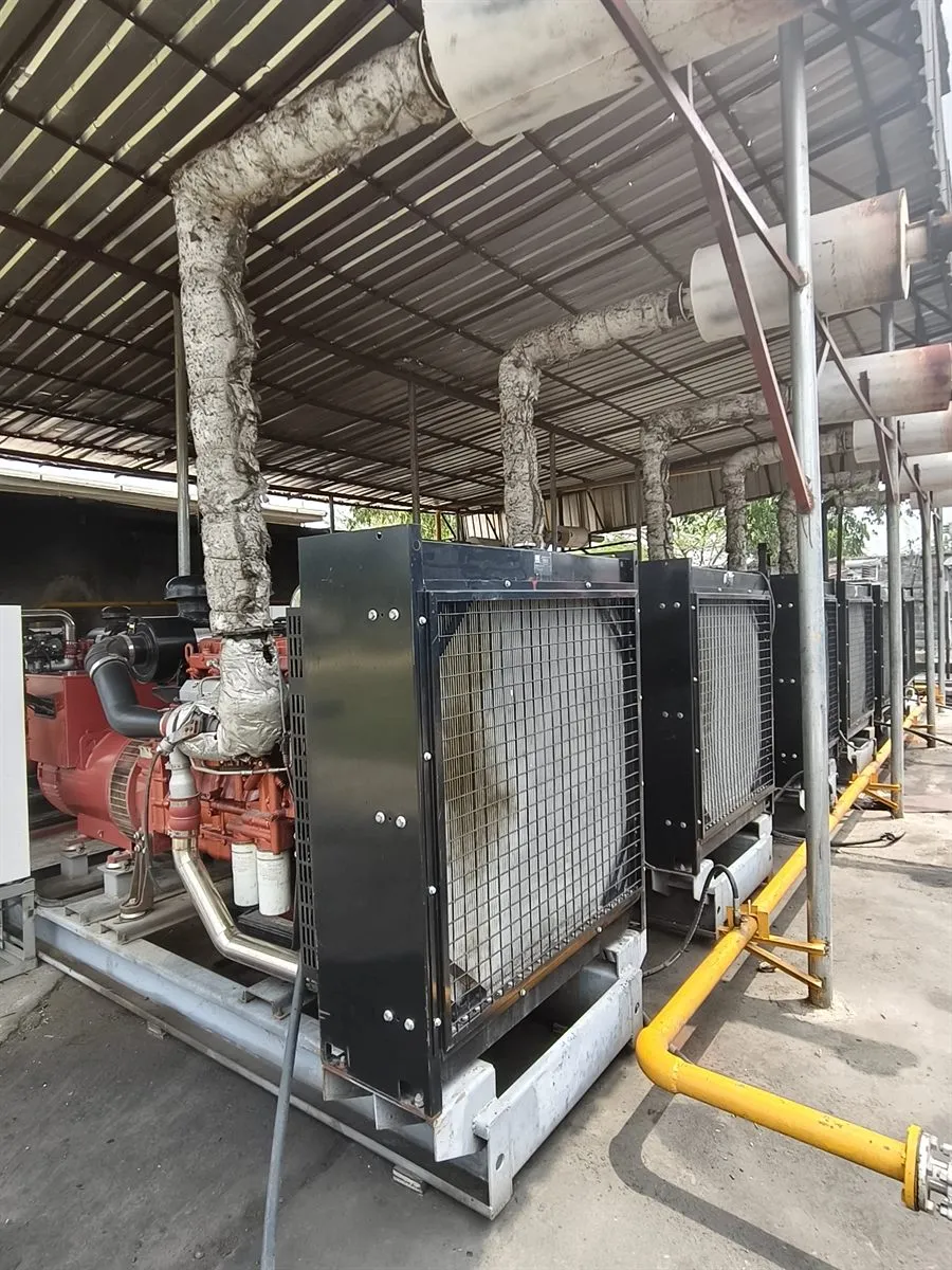 Gas generator sets connected to fuel and exhaust systems for industrial projects